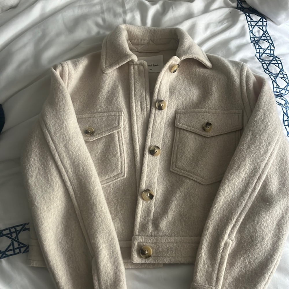 Aritzia shacket Size 2XS